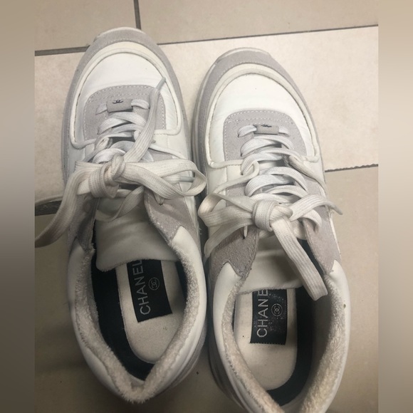 White Chanel sneakers size 8 - Picture 4 of 4